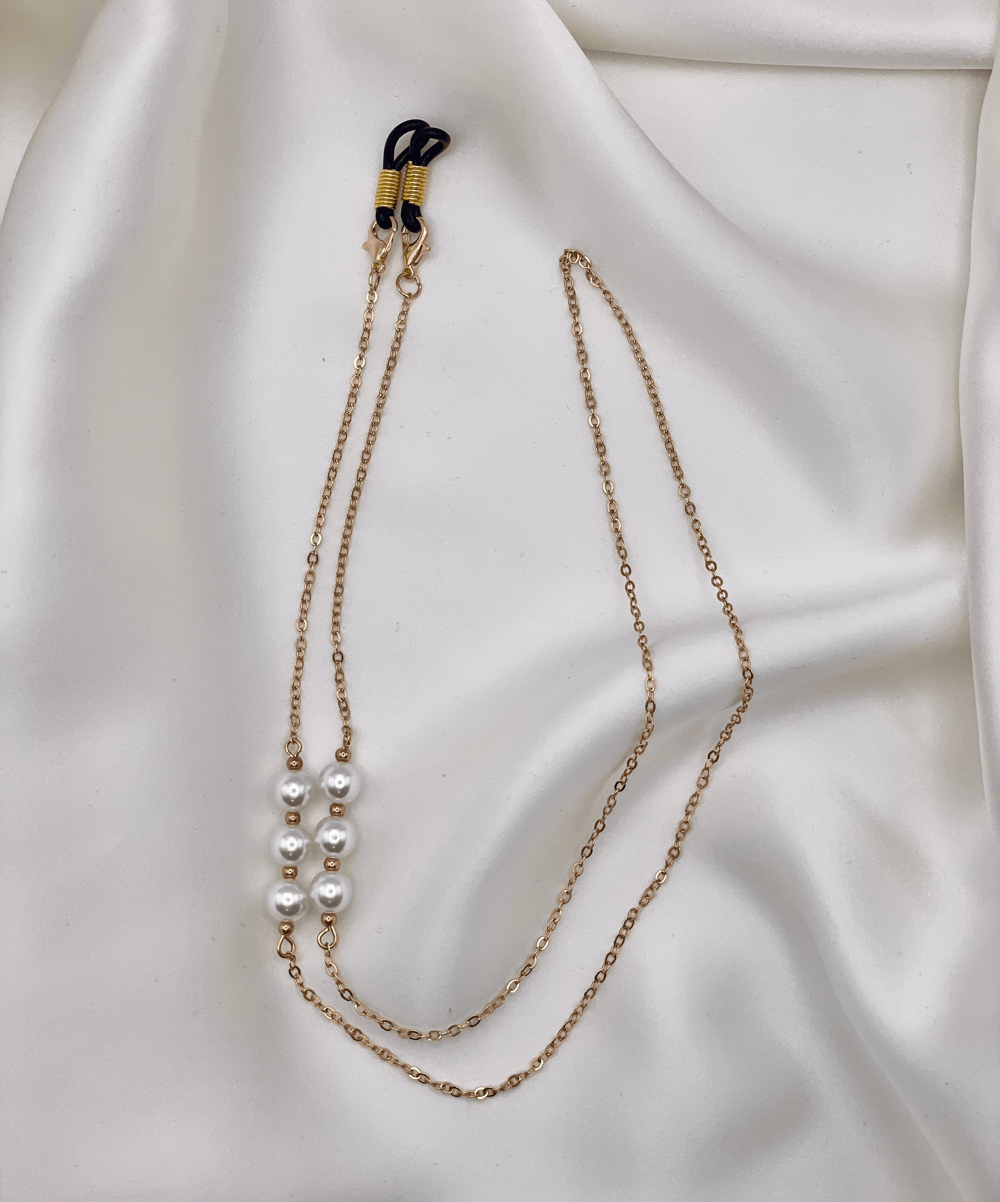 stilinga grandinele akiniams