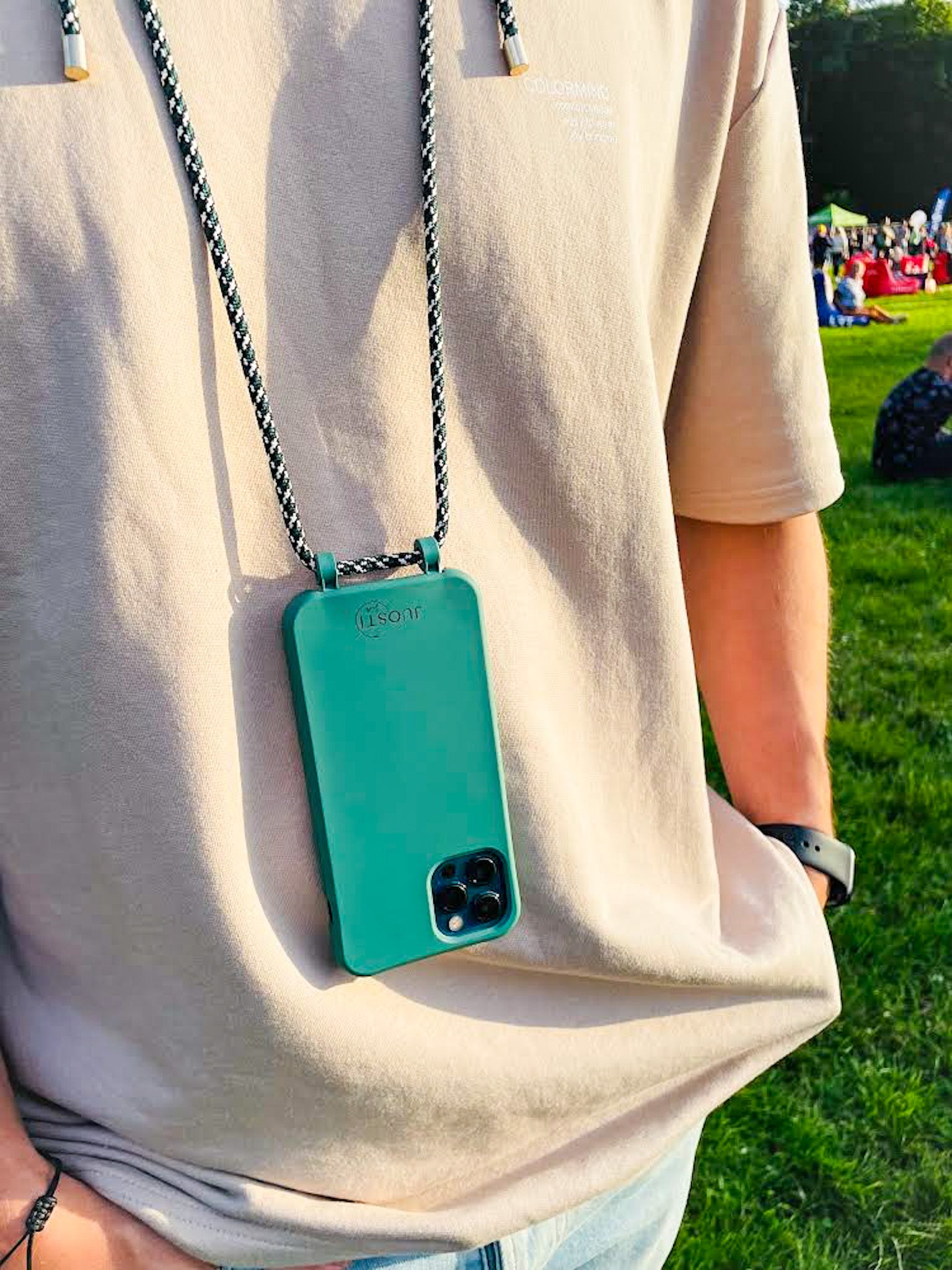 telefono dekliukas ant kaklo