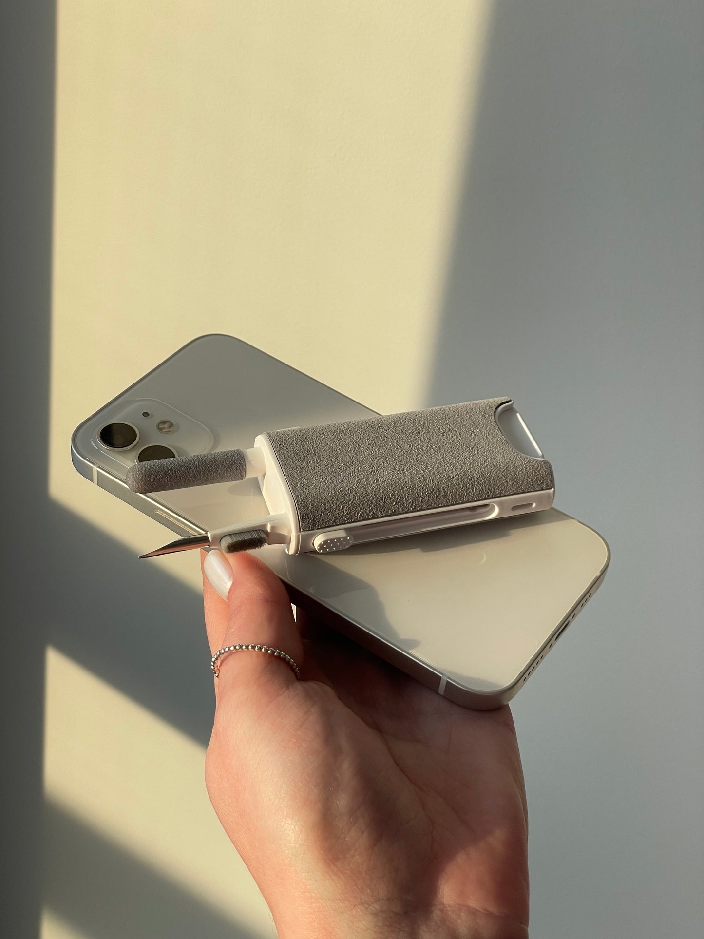 5-in-1 Valiklis telefonui ir ausinėms